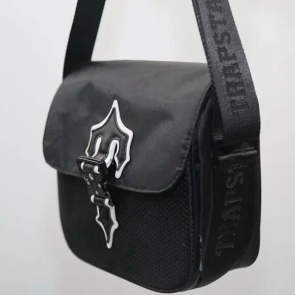 Trapstar Crossbody Bag - Picture 2 of 3